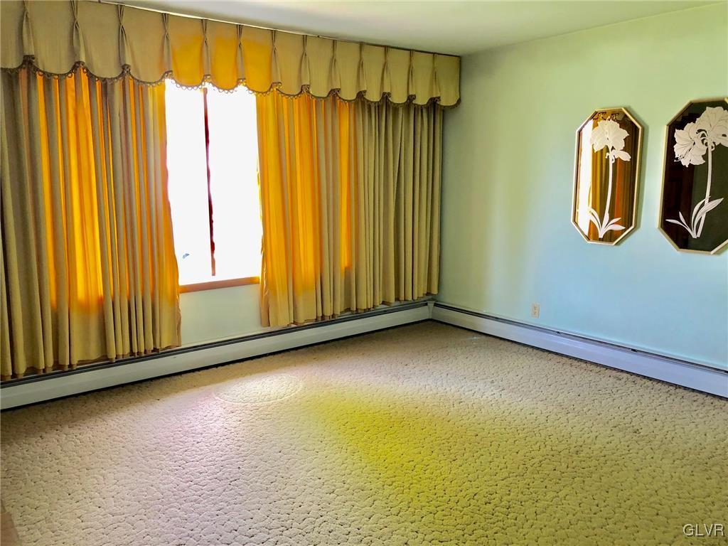 1957 Weaversville Road Northampton, PA 18067 - Photo 8 of 25 Gallery Image 8