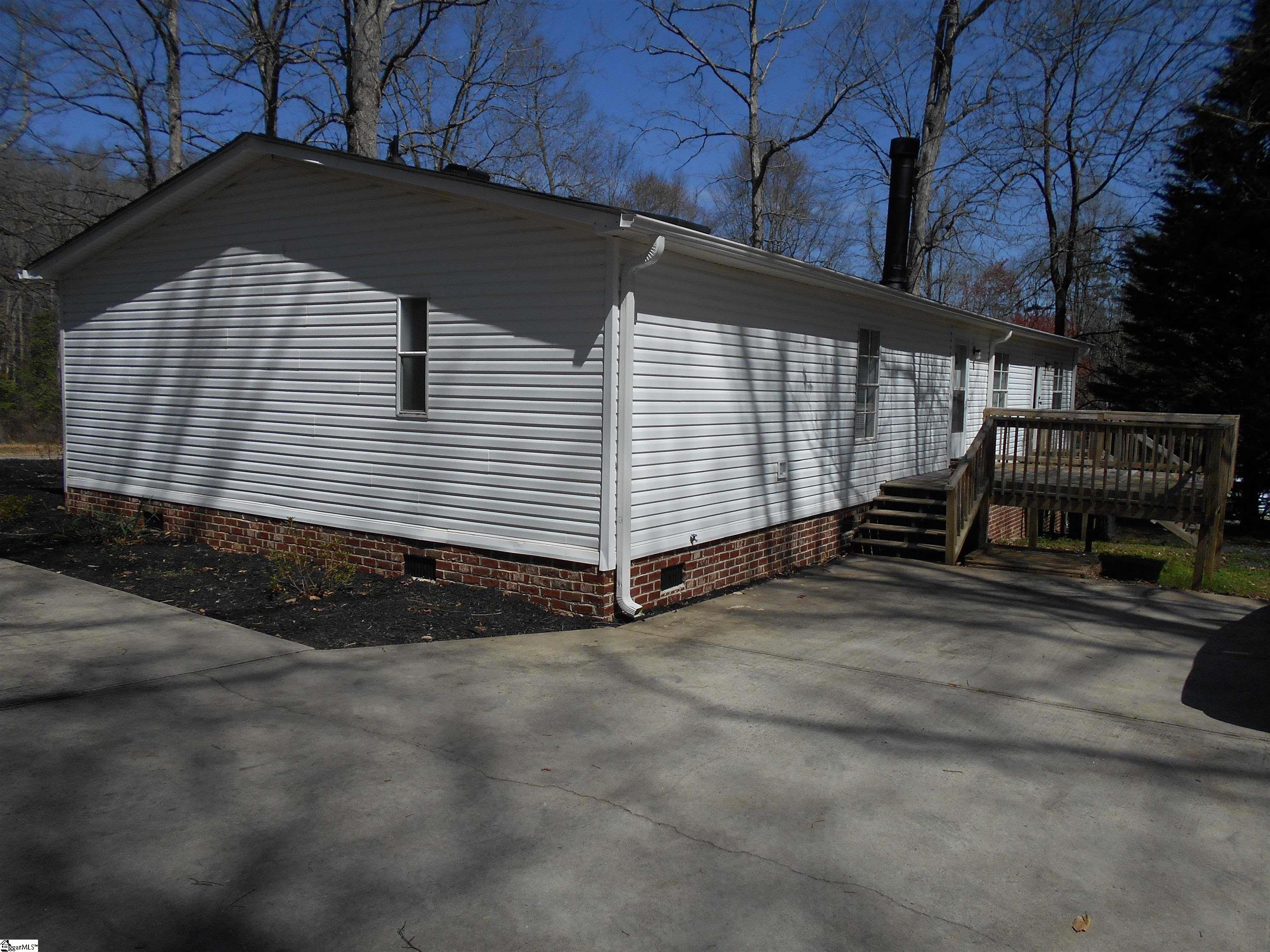 2509 Mays Bridge Road Greer, SC 29651 - Photo 8 of 22 Gallery Image 8
