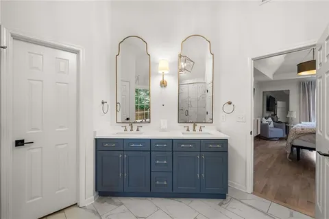 $895,000 | 231 Red Oak Lane, Alpharetta, GA 30009