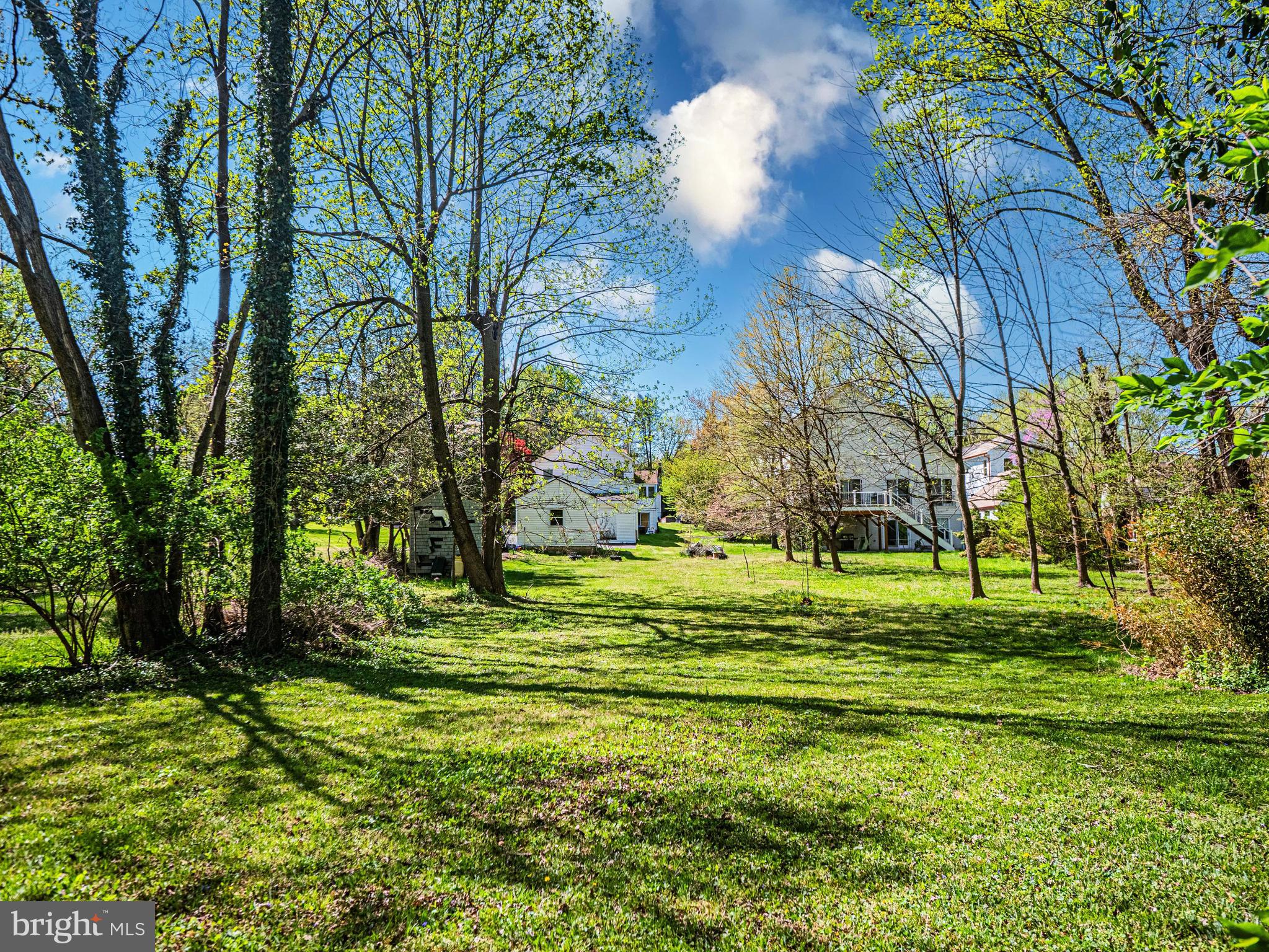 2923 Fairhill Road Fairfax, VA 22031 - Photo 57 of 63 Back Yard