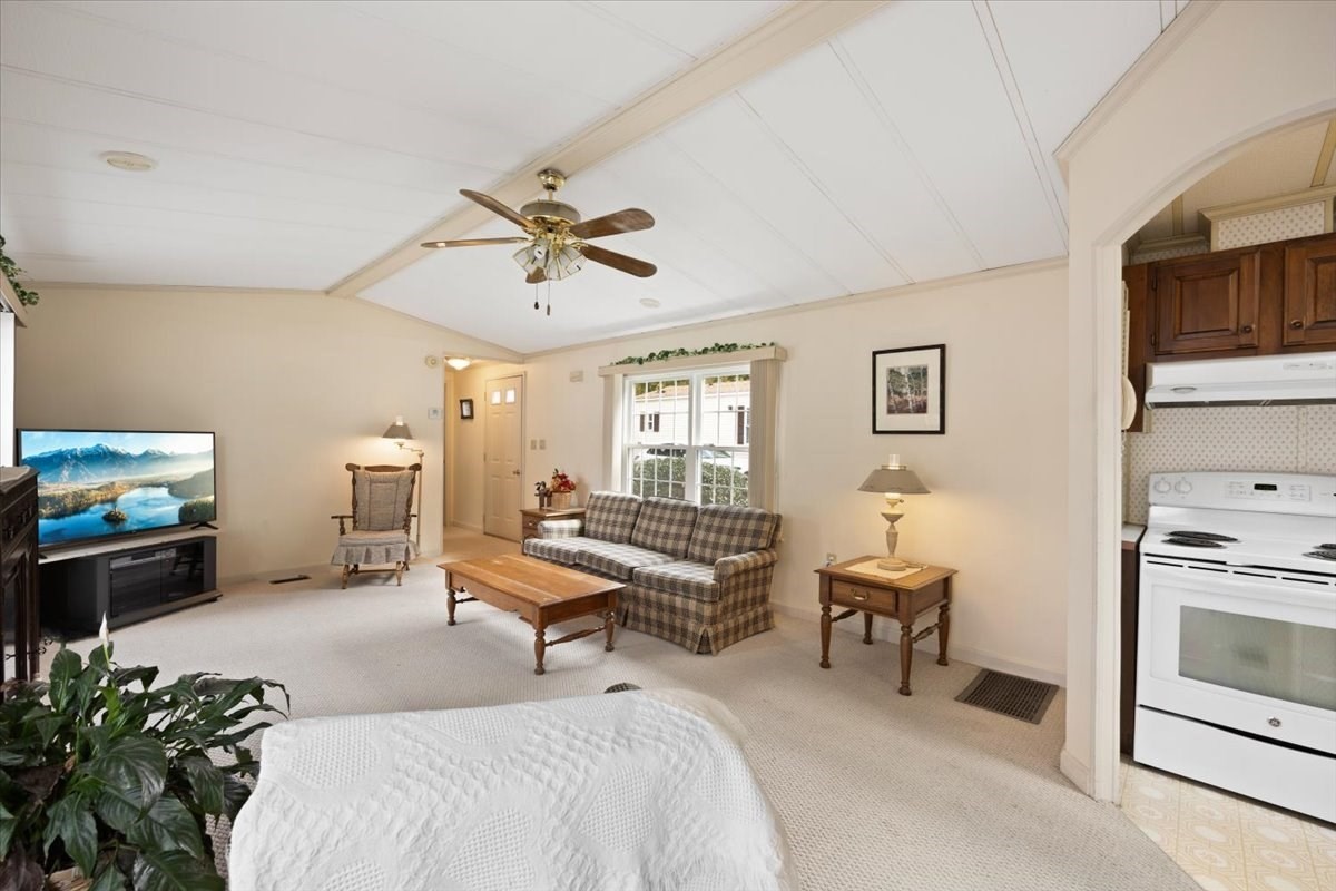 12 Patriot Road Taunton, MA 02780 - Photo 19 of 40 Gallery Image 19