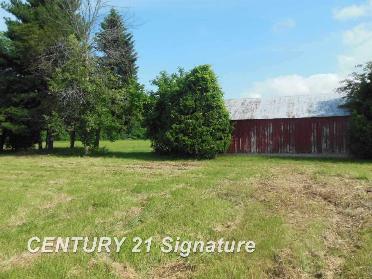 18700 Lakefield Road Merrill, MI 48637 - Photo 1 of 6