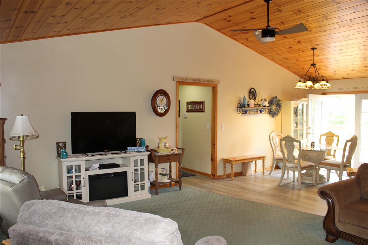8480 North Genesee Road Mount Morris, MI 48458 - Photo 6 of 25