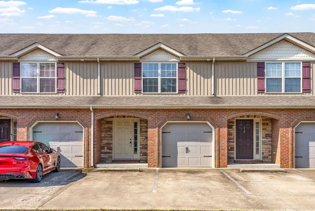 $1,195 | 770 Needmore Road, Unit 6, Clarksville, TN 37040