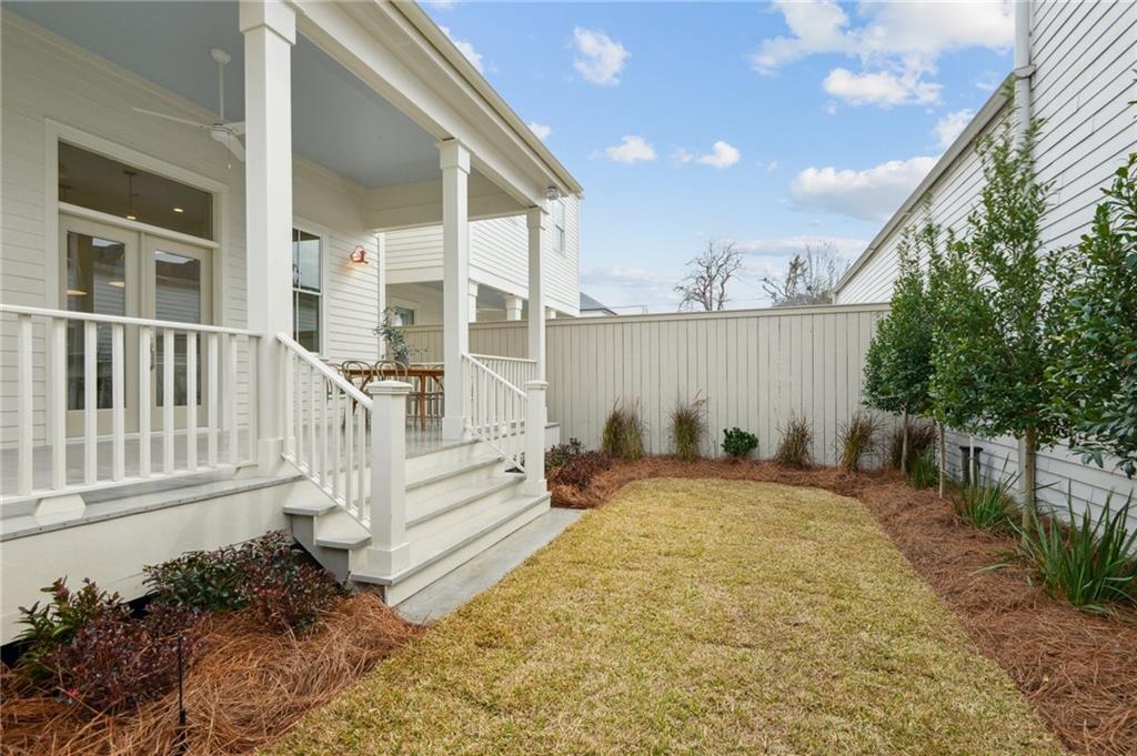 804 General Taylor New Orleans, LA 70115 - Photo 31 of 34