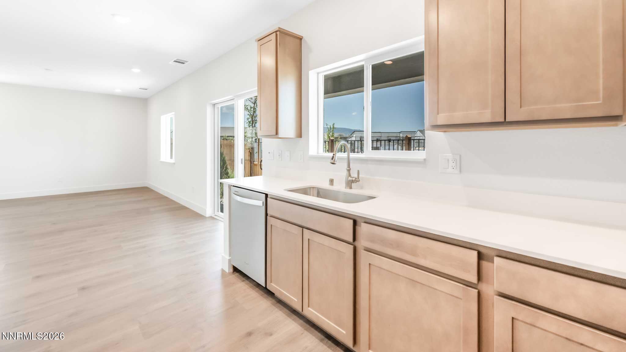 3609 George Sullivan Parkway Reno, NV 89512 - Photo 11 of 28 Kitchen