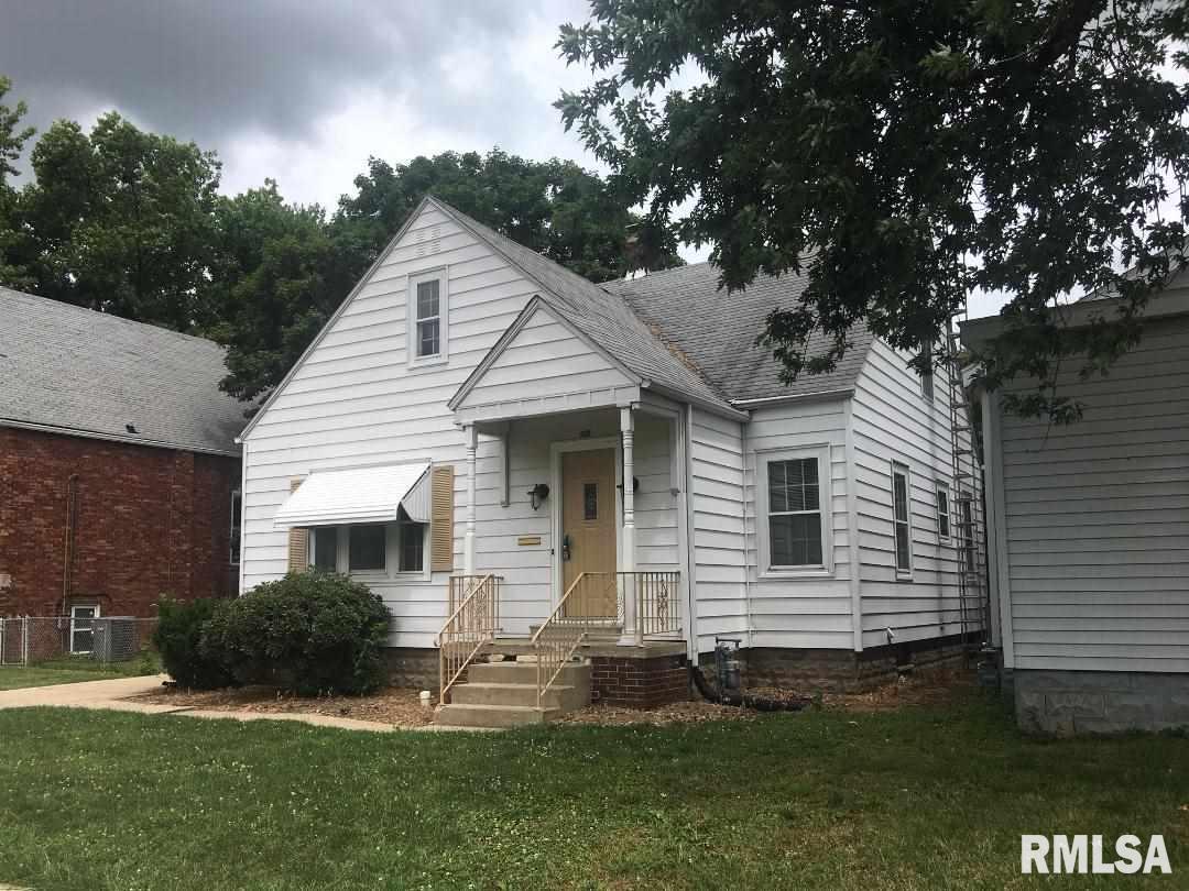 914 North 11th Street Springfield, IL 62702 - Photo 1 of 30