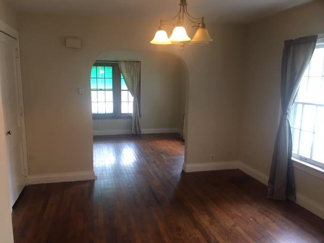 914 North 11th Street Springfield, IL 62702 - Photo 15 of 30