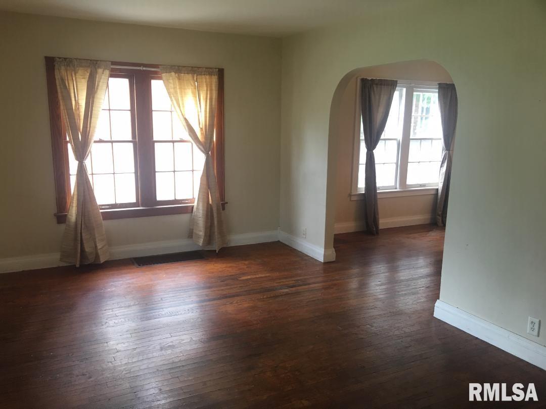 914 North 11th Street Springfield, IL 62702 - Photo 20 of 30