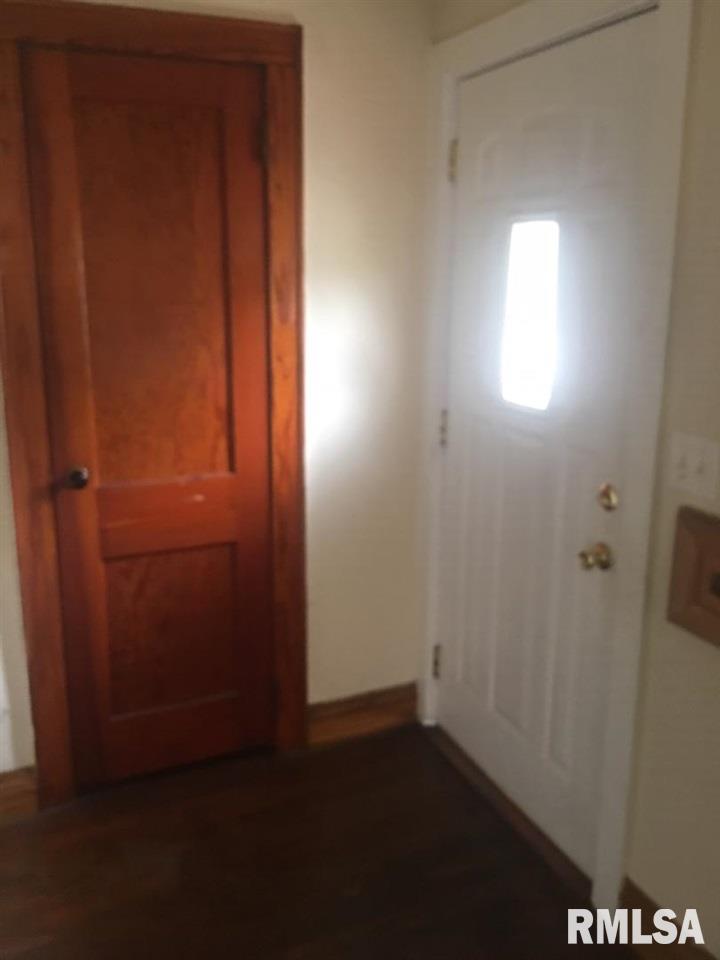 914 North 11th Street Springfield, IL 62702 - Photo 25 of 30