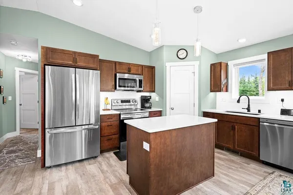 $499,900 | 1225 Hidden Springs Lane, Two Harbors, MN 55616
