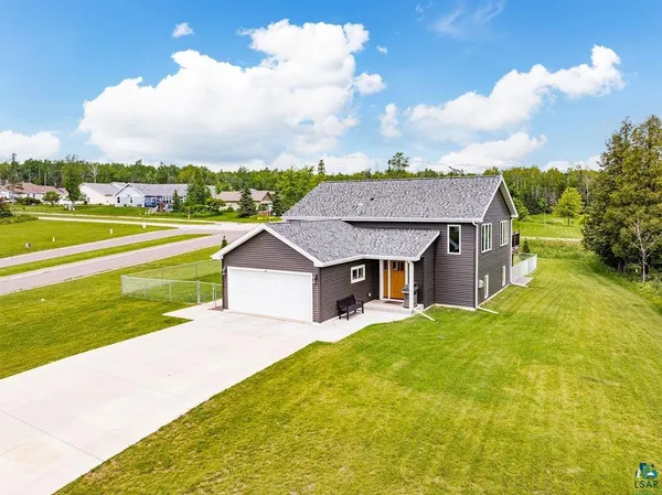 $499,900 | 1225 Hidden Springs Lane, Two Harbors, MN 55616