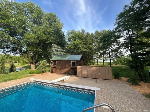 $649,000 | 3105 North Old Fort Knox Road, Vincennes, IN 47591