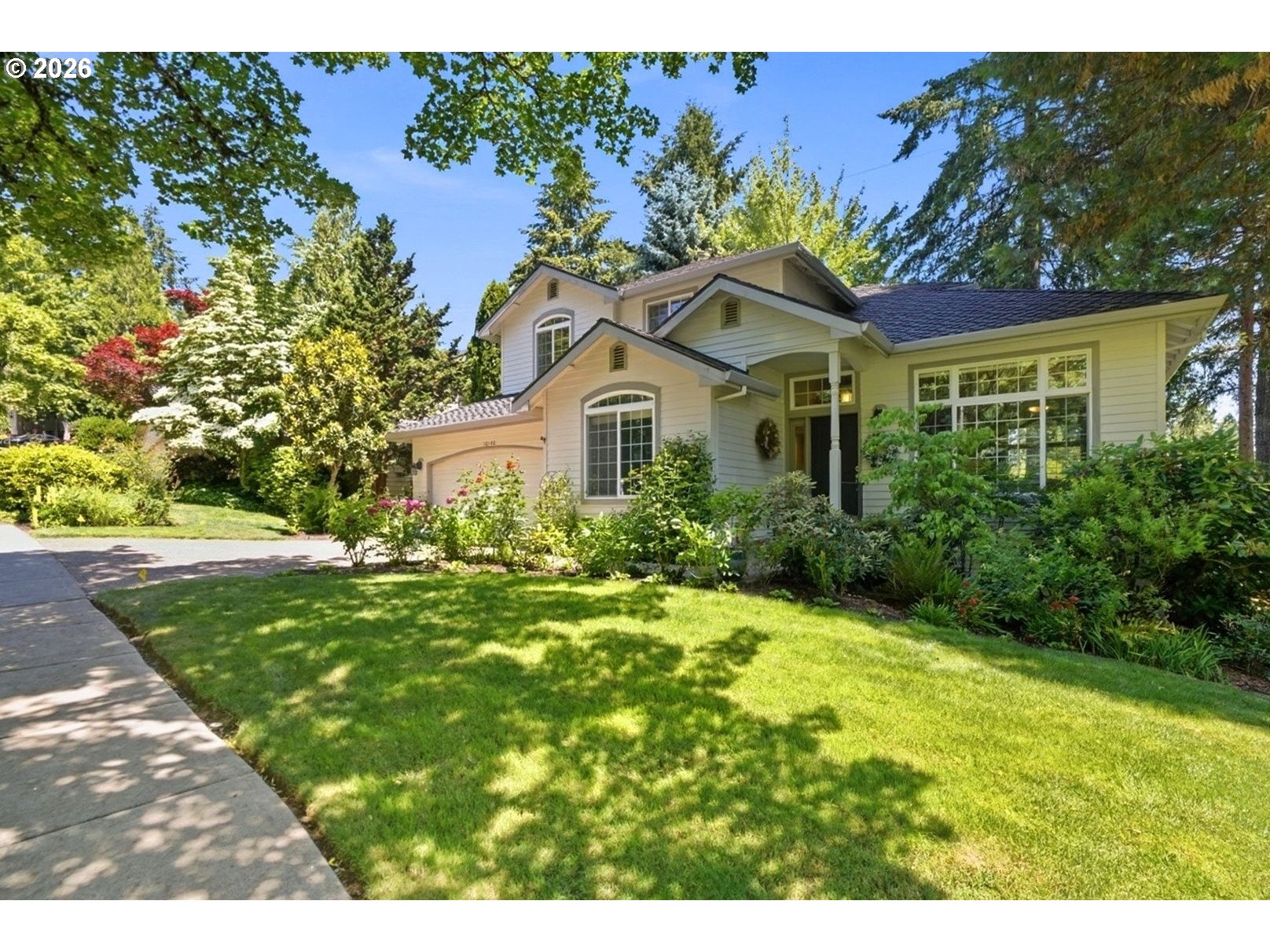 10140 Southwest Shearwater Loop Beaverton, OR 97007 - Photo 2 of 34