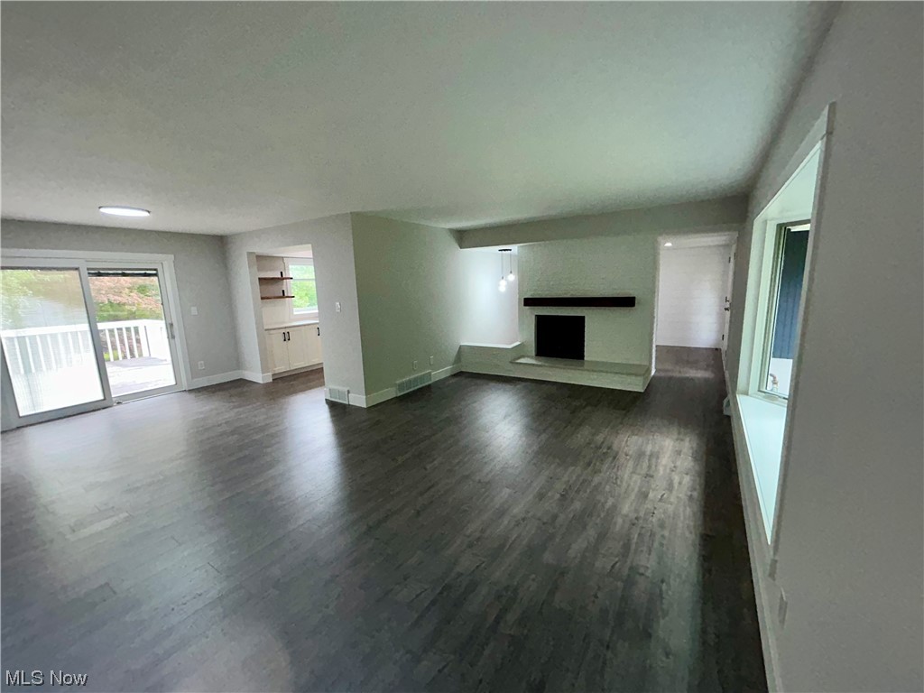 3340 Barrett Road Akron, OH 44333 - Photo 4 of 31 Gallery Image 4