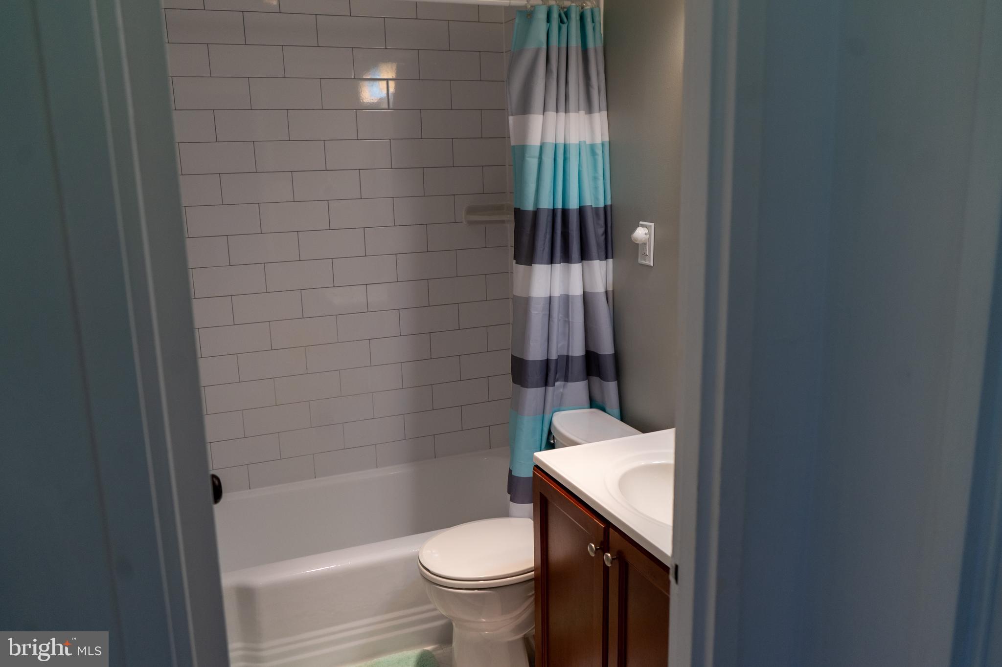 1900 Lyttonsville Road, Unit 612 Silver Spring, MD 20910 - Photo 9 of 19