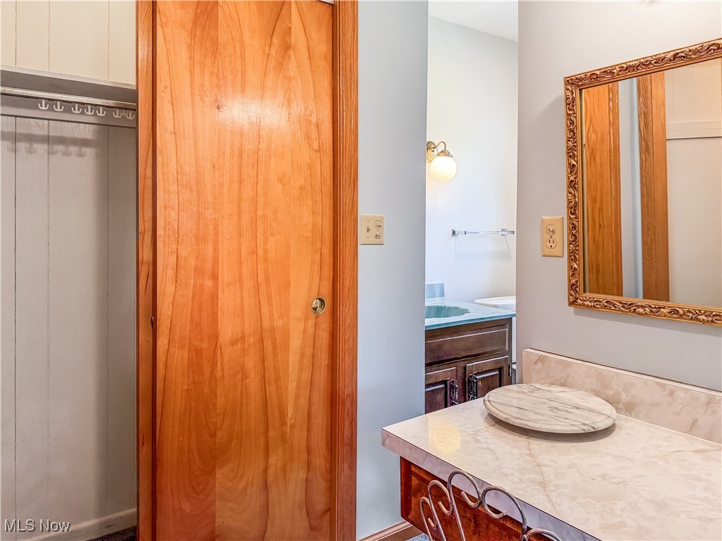 71970 Sharon Road Bridgeport, OH 43912 - Photo 25 of 50 Gallery Image 25