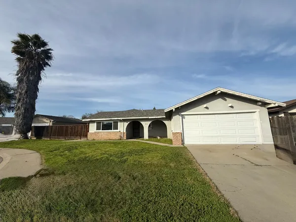 $438,000 | 1509 Cabrillo Court, Modesto, CA 95355