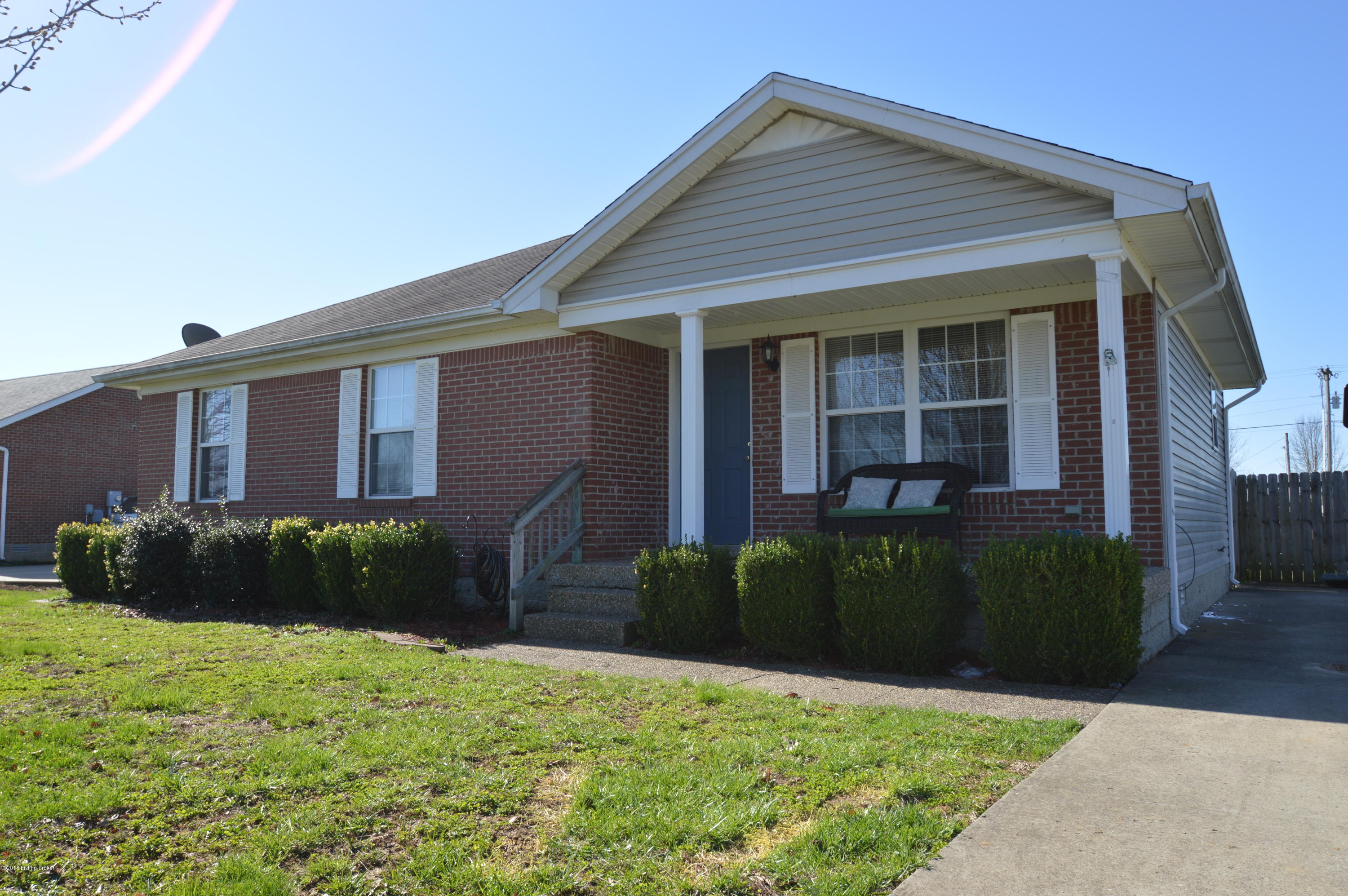 447 Forest Ridge Drive Mount Washington, KY 40047 - Photo 41 of 44 DSC_6370