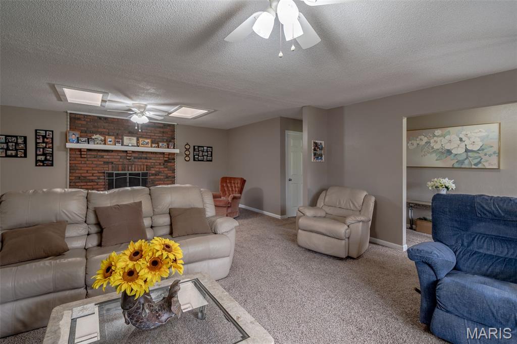 105 Old Farm Estates Road Union, MO 63084 - Photo 12 of 48