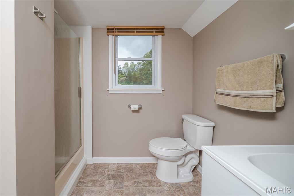 105 Old Farm Estates Road Union, MO 63084 - Photo 35 of 48