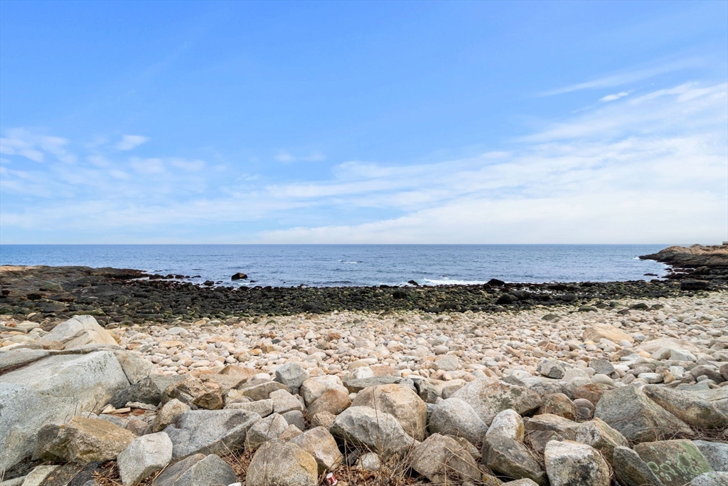 2 Ocean Avenue, Unit 1M Gloucester, MA 01930 - Photo 27 of 34