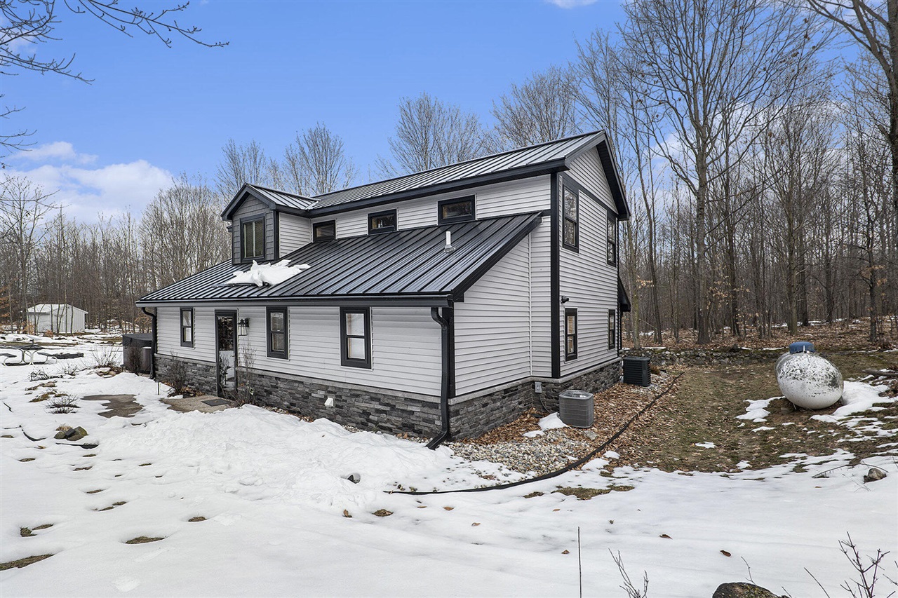8851 East 8 Mile Road Luther, MI 49656 - Photo 34 of 35