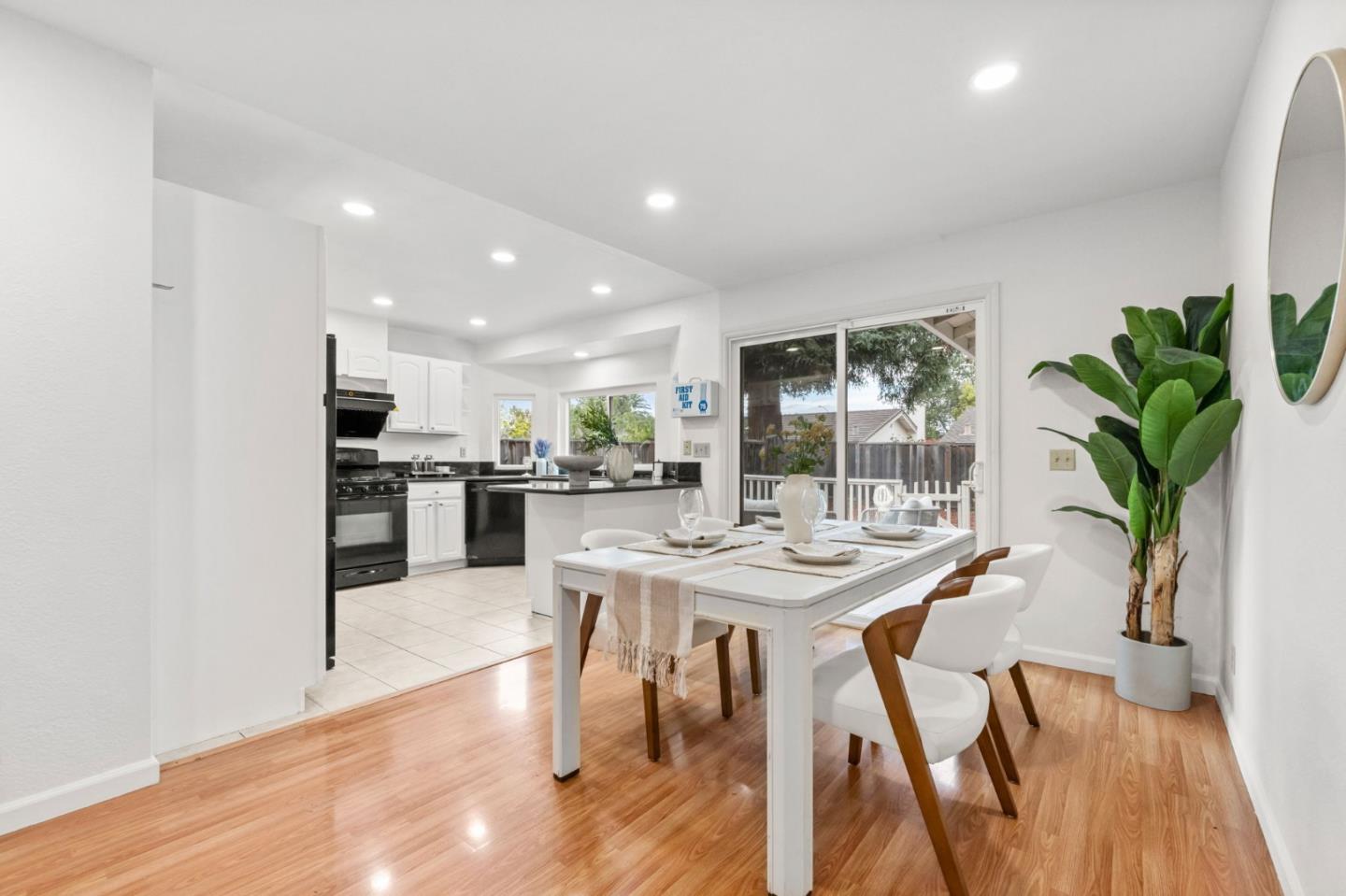 959 Reed Avenue Sunnyvale, CA 94086 - Photo 14 of 49 Gallery Image 14