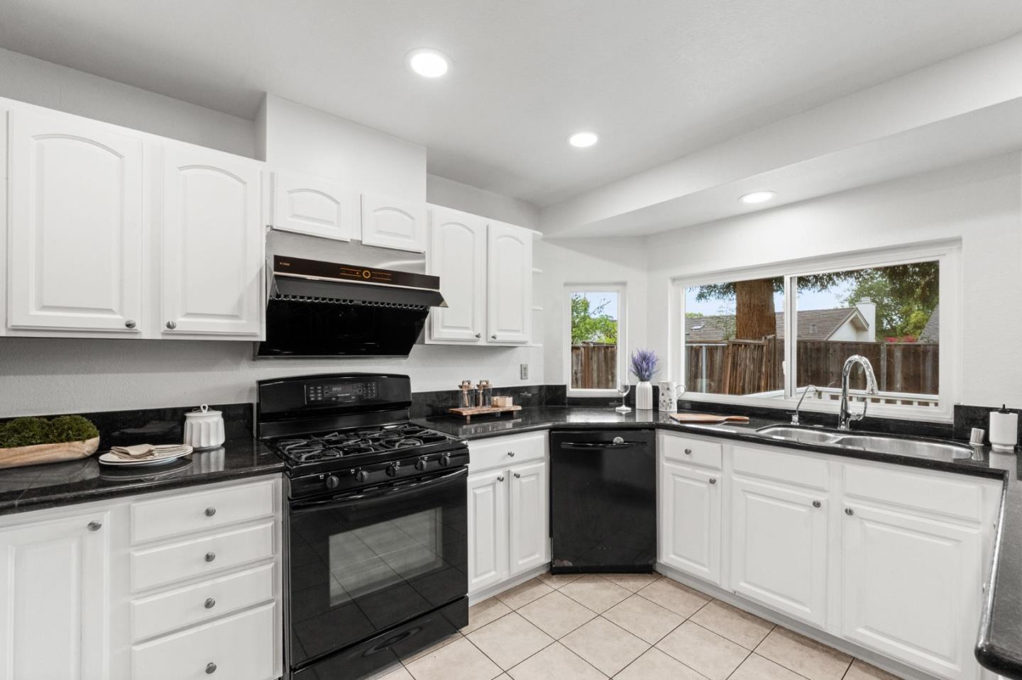 959 Reed Avenue Sunnyvale, CA 94086 - Photo 18 of 49 Gallery Image 18