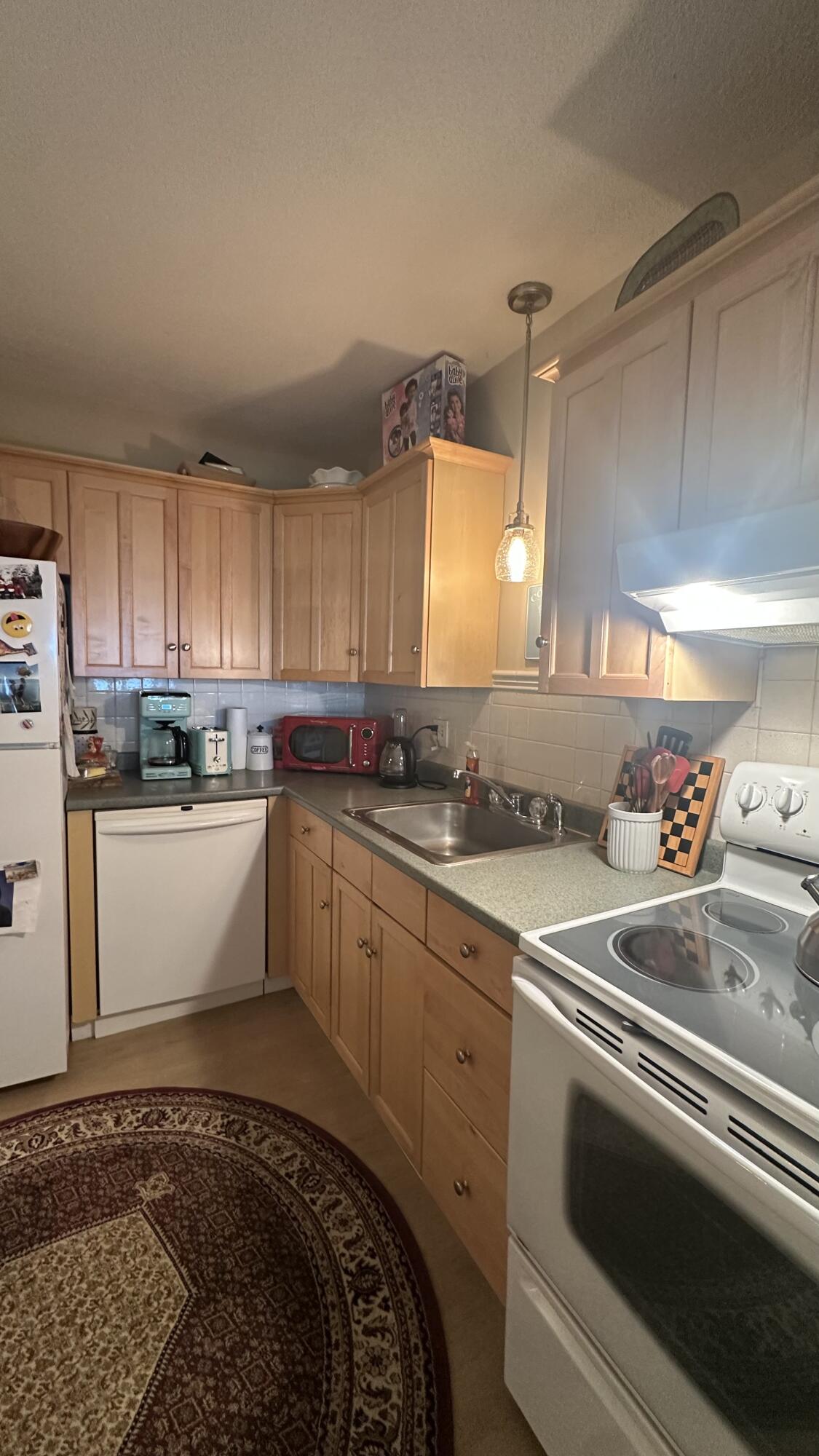 166 Upper County Road, Unit 210 Dennis Port, MA 02639 - Photo 6 of 21 IMG_1575