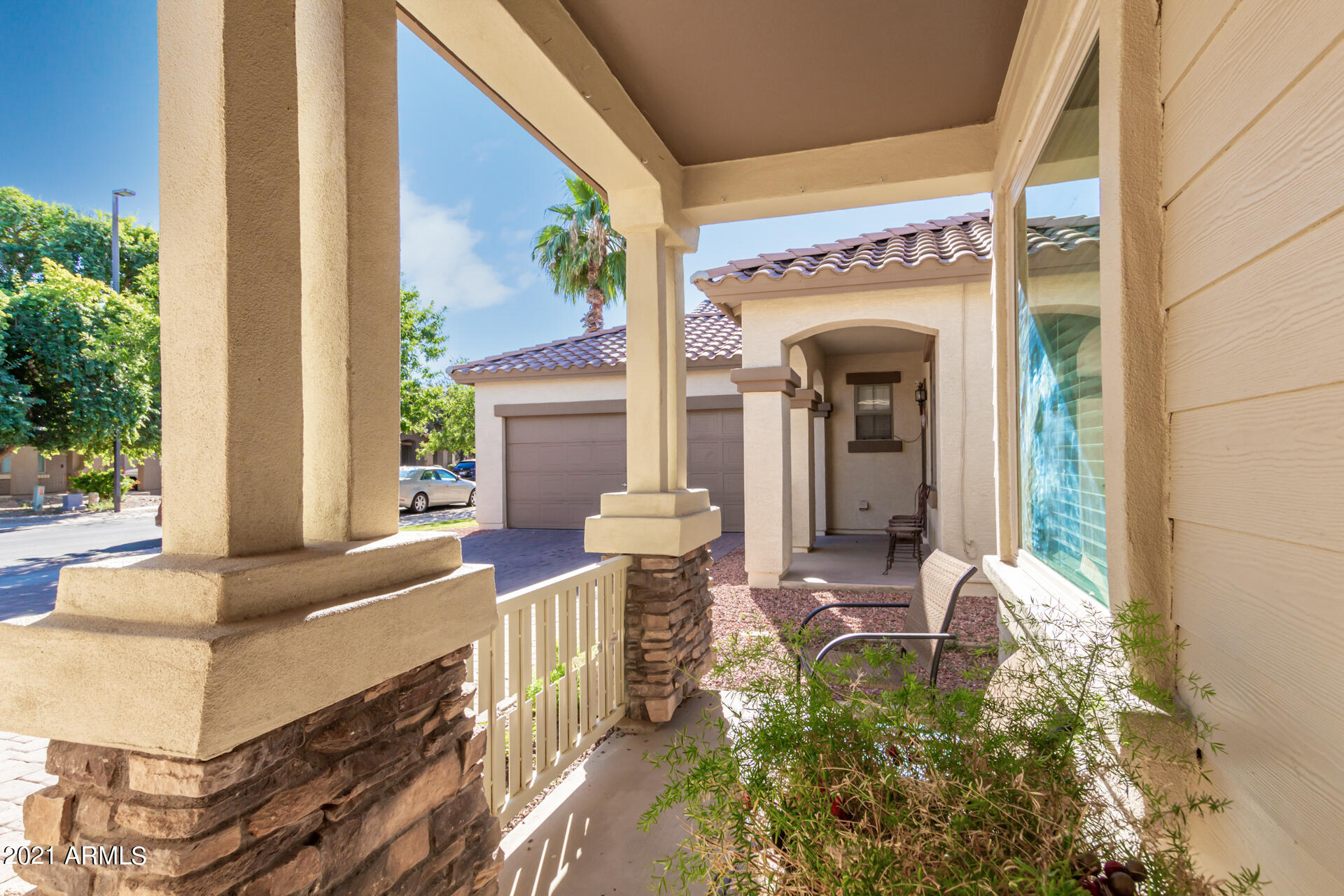 4494 East Del Rio Street Gilbert, AZ 85295 - Photo 3 of 11 07-Del Rio
