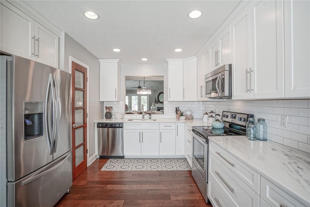 10757 Springston Court Fishers, IN 46037 - Photo 6 of 45 Gallery Image 6