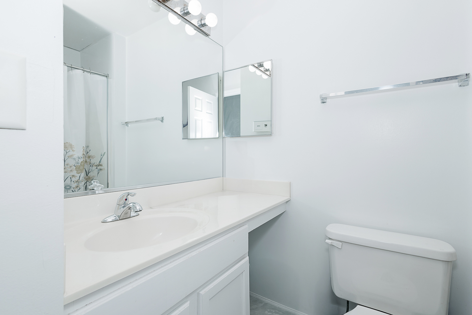 1166 Georgetown Way Vernon Hills, IL 60061 - Photo 18 of 21