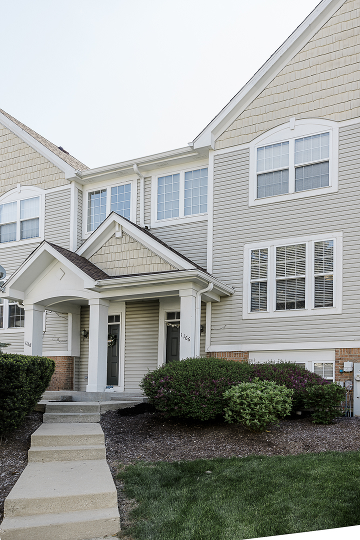 1166 Georgetown Way Vernon Hills, IL 60061 - Photo 2 of 21