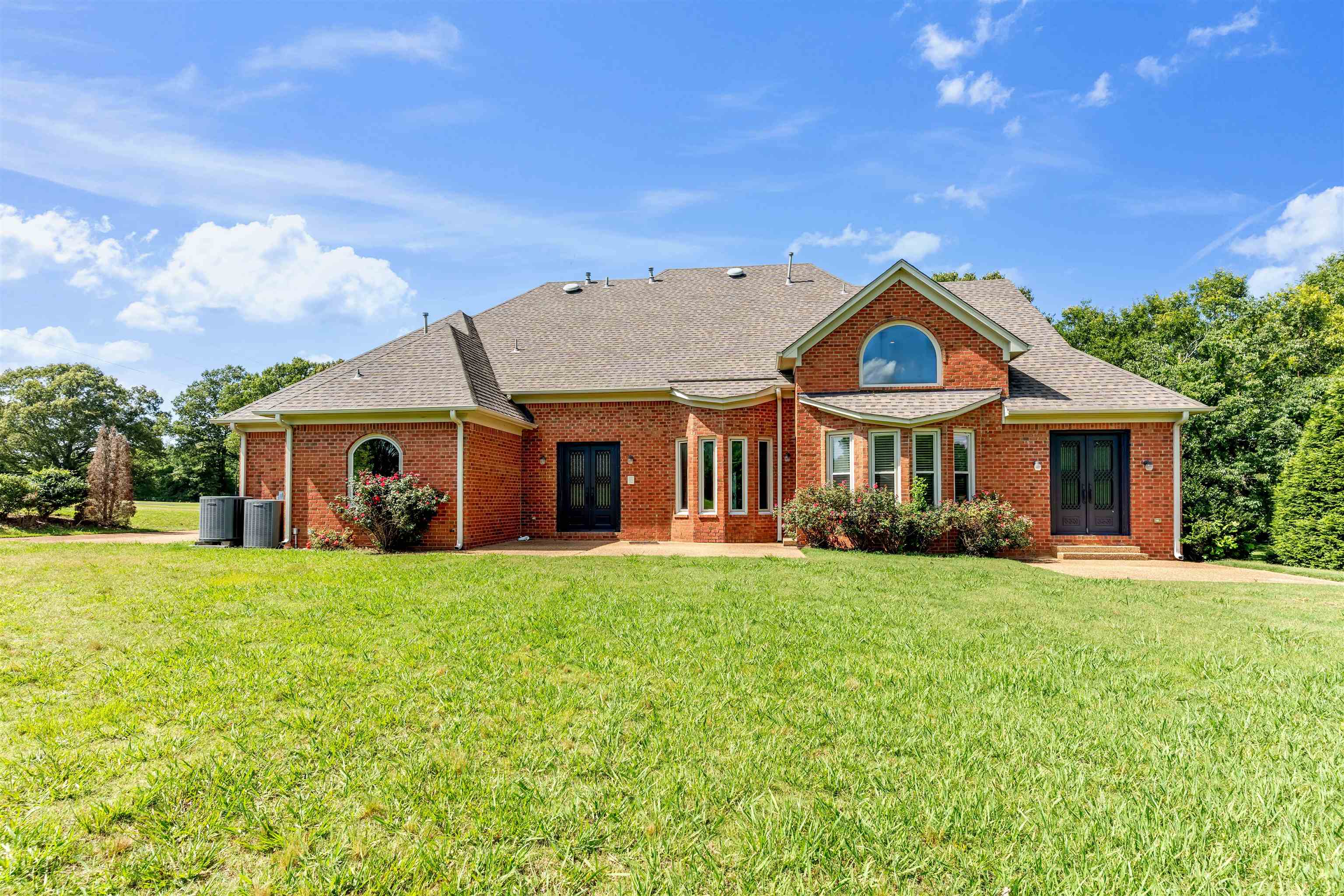 680 Highway 193 Collierville, TN 38017 - Photo 2 of 38 Back house