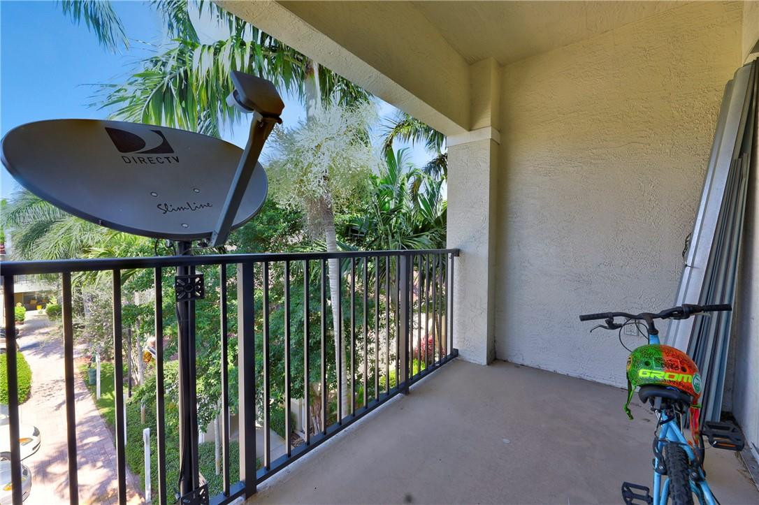 5840 West Sample Road, Unit 308 Coral Springs, FL 33067 - Photo 23 of 54 Photo 27