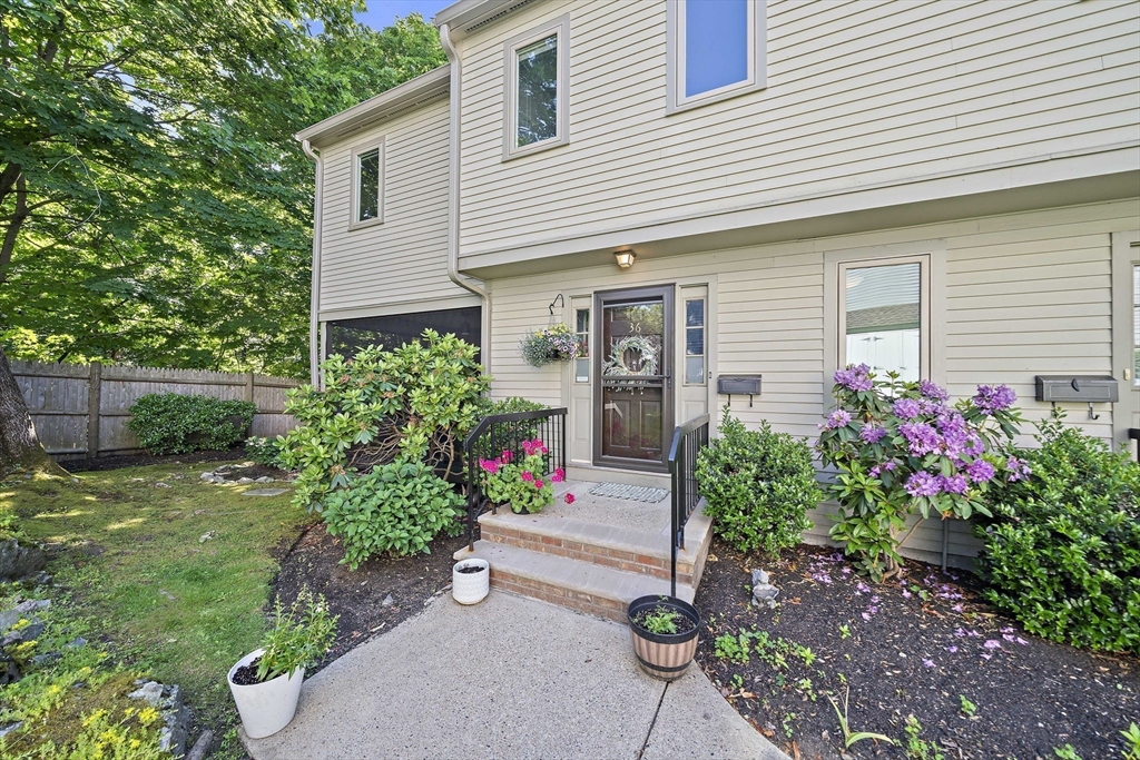 36 Maple Street, Unit 36 Canton, MA 02021 - Photo 2 of 40