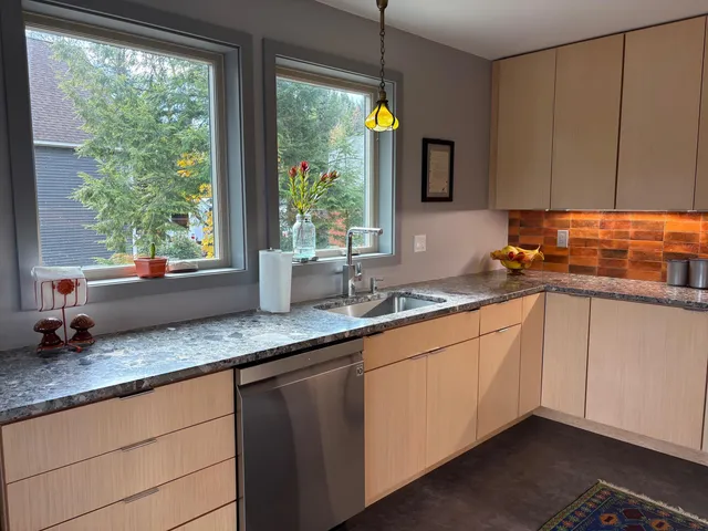 $1,500,000 | 2 Lookout Point Road, Washington, NH 03280