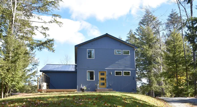 $1,500,000 | 2 Lookout Point Road, Washington, NH 03280