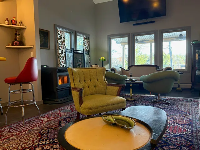 $1,500,000 | 2 Lookout Point Road, Washington, NH 03280