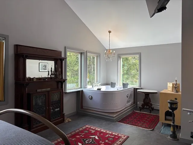 $1,500,000 | 2 Lookout Point Road, Washington, NH 03280