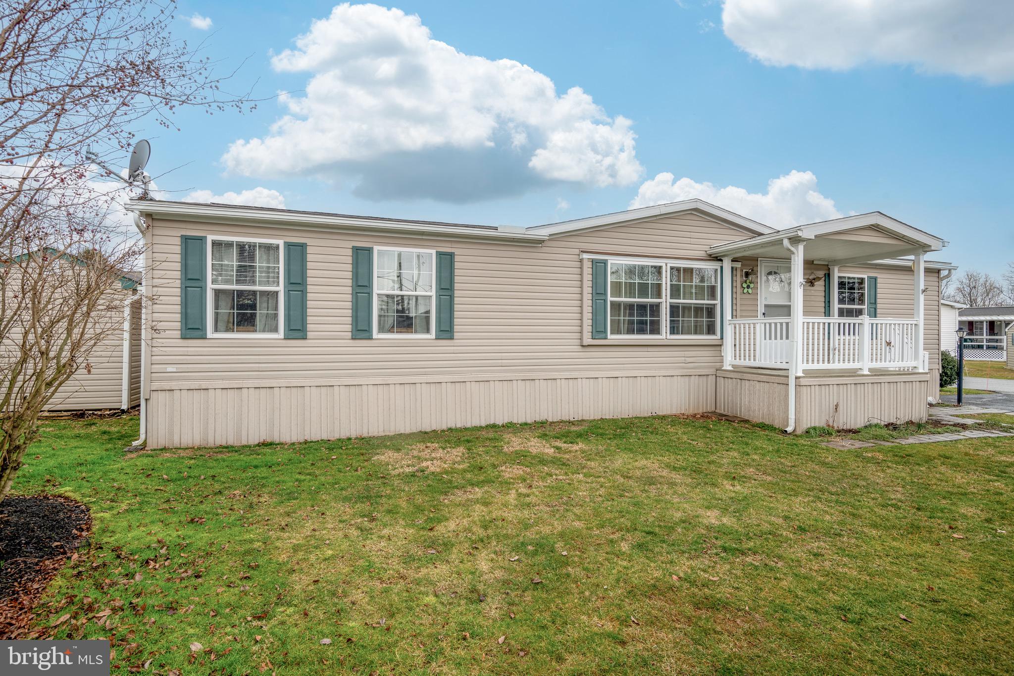 2 Janis Road Gordonville, PA 17529 - Photo 1 of 24 Front of the home - With a trex front porch