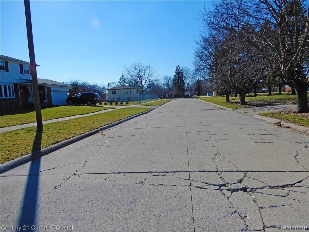 26230 Florence Street Inkster, MI 48141 - Photo 27 of 27 RIGHT STREET VIEW FROM HOME