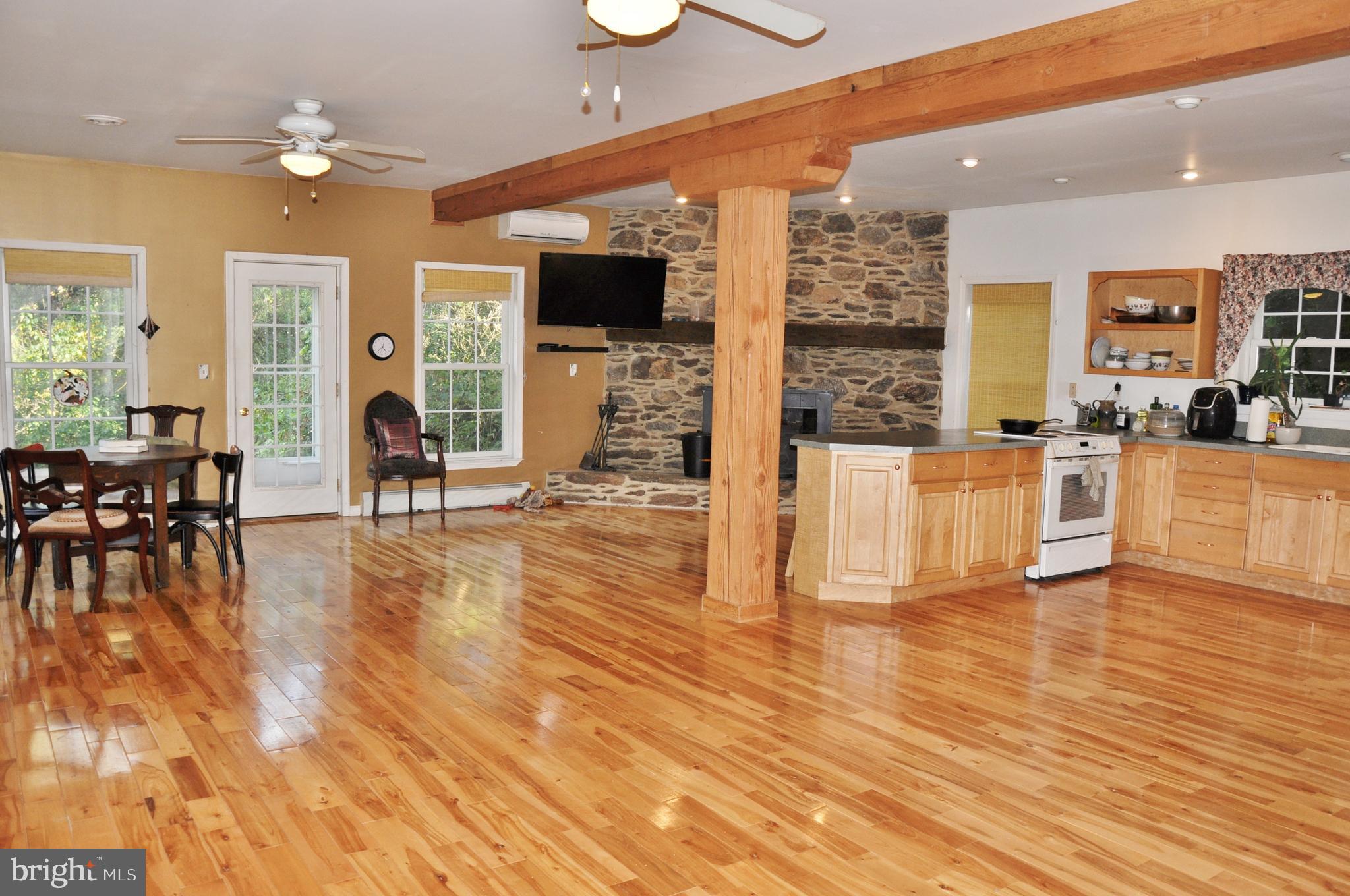 1411 Blue Ball Road New Park, PA 17352 - Photo 15 of 114 Gallery Image 15