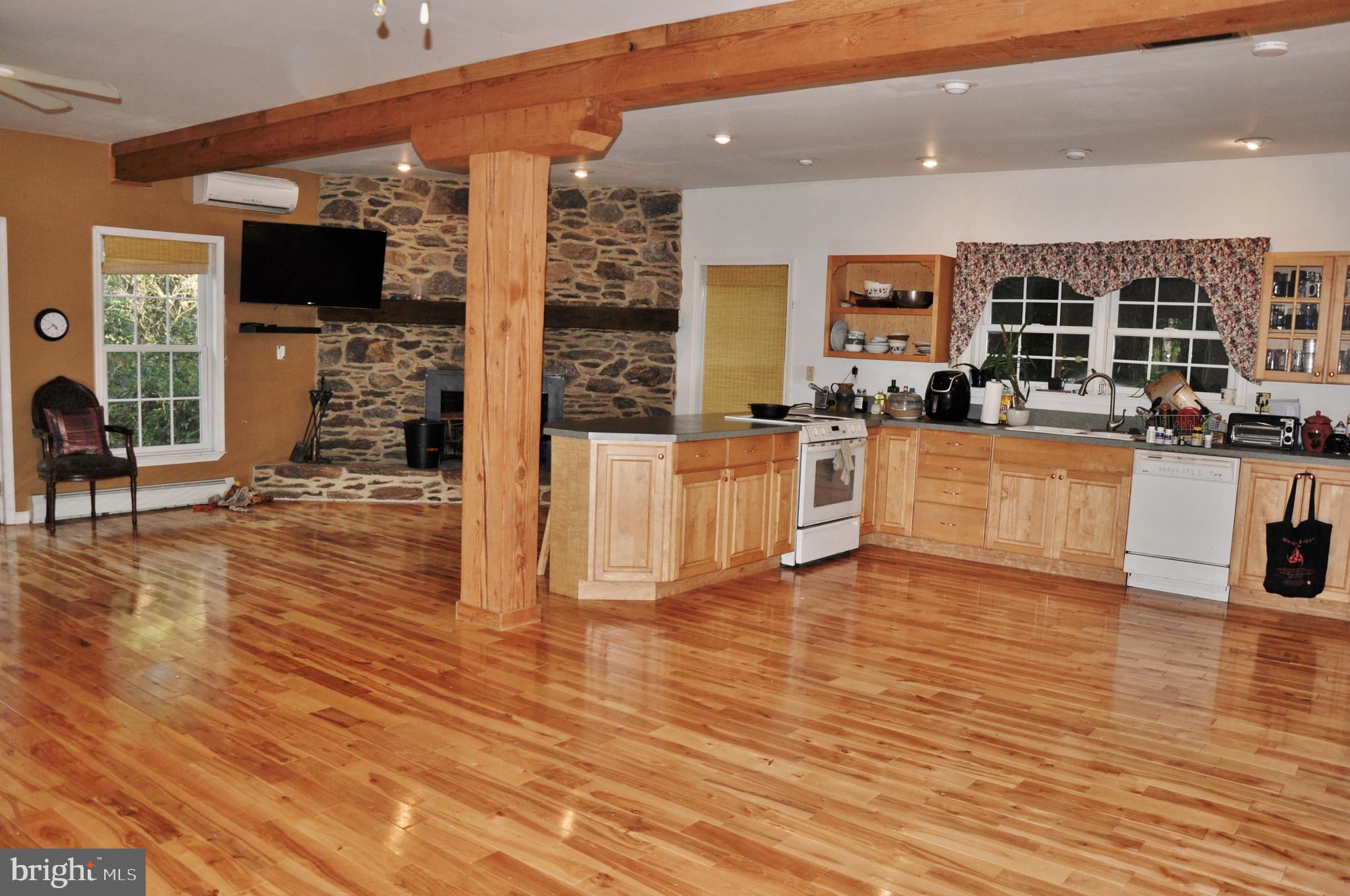 1411 Blue Ball Road New Park, PA 17352 - Photo 16 of 114 Gallery Image 16