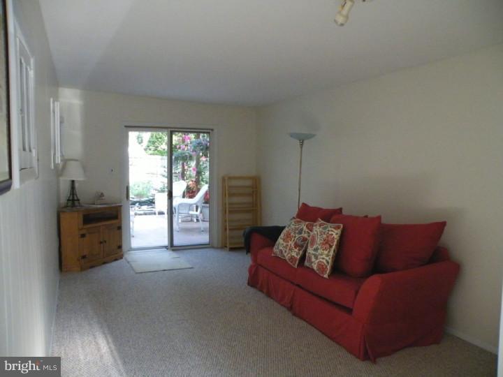 327 Larch Road Mount Laurel, NJ 08054 - Photo 15 of 23