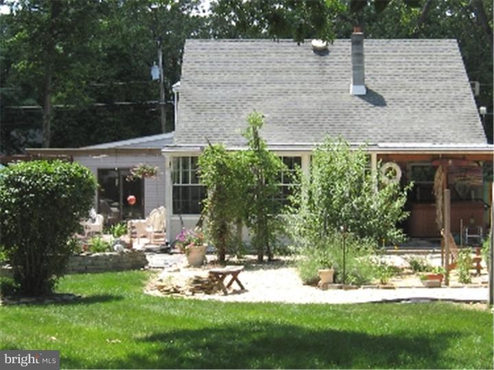 327 Larch Road Mount Laurel, NJ 08054 - Photo 16 of 23 Exterior Back