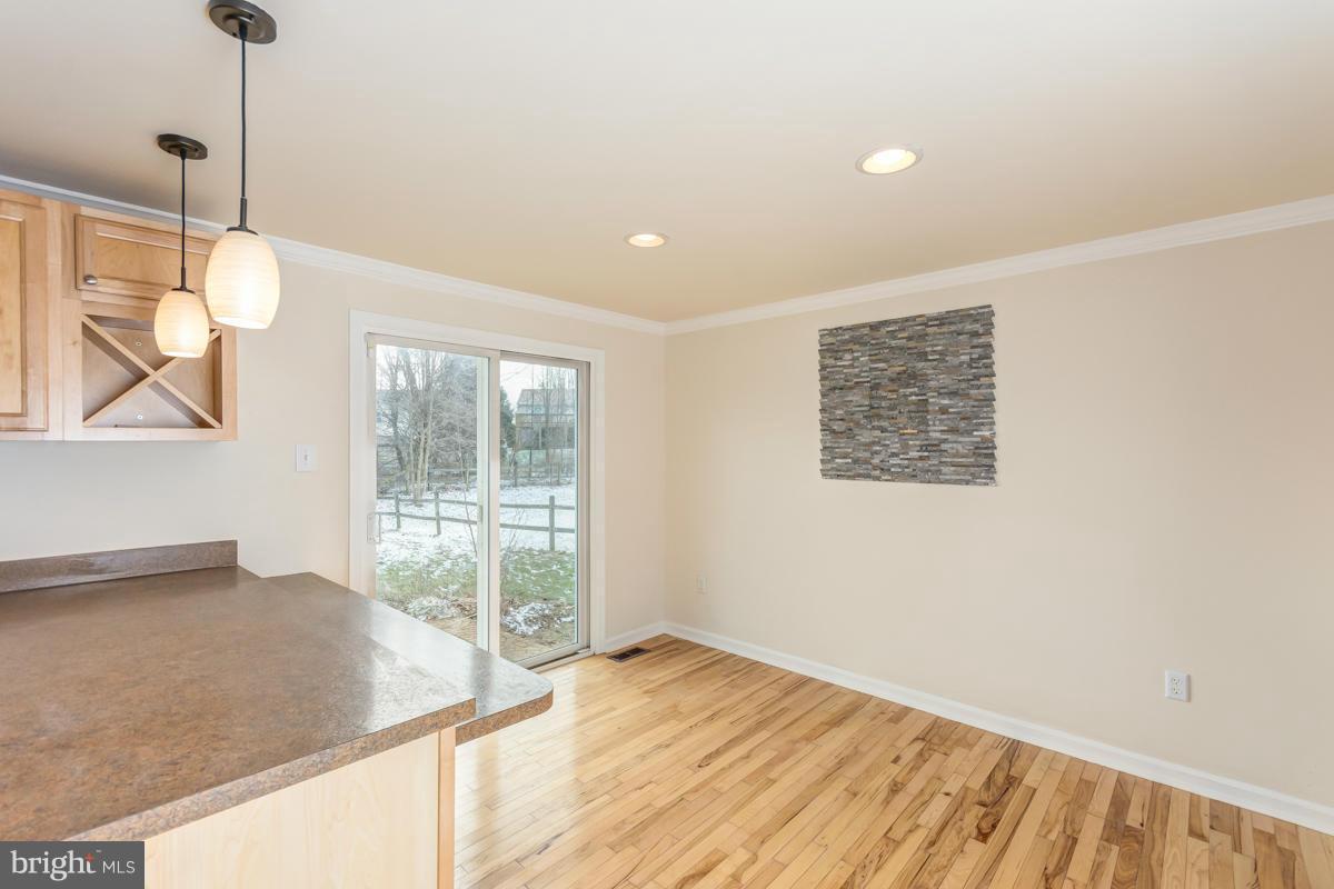 3203 Northmont Road Baltimore, MD 21244 - Photo 12 of 30 Dining Room