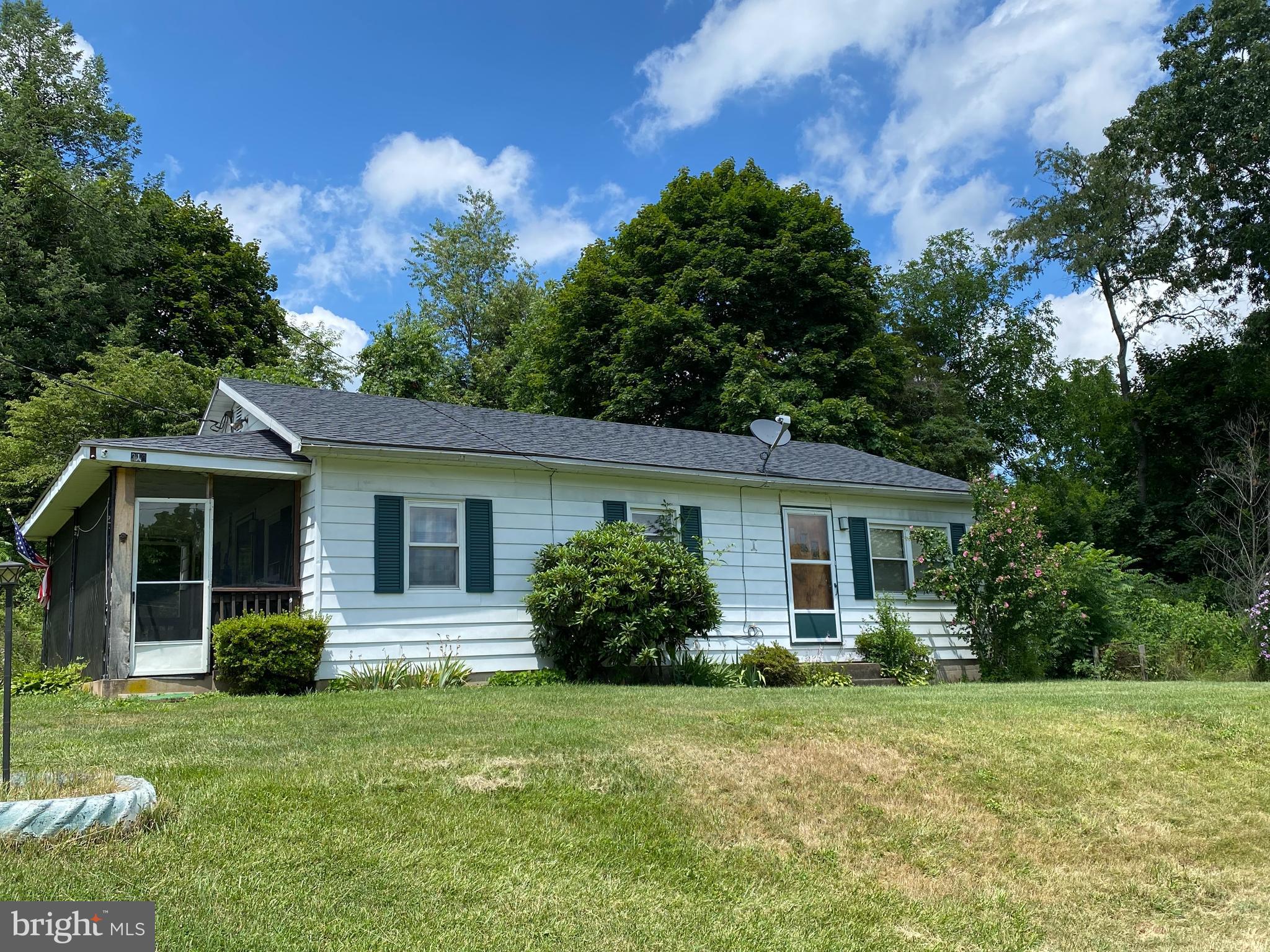 320 Seven Stars Road Millerstown, PA 17062 - Photo 17 of 34 Gallery Image 17