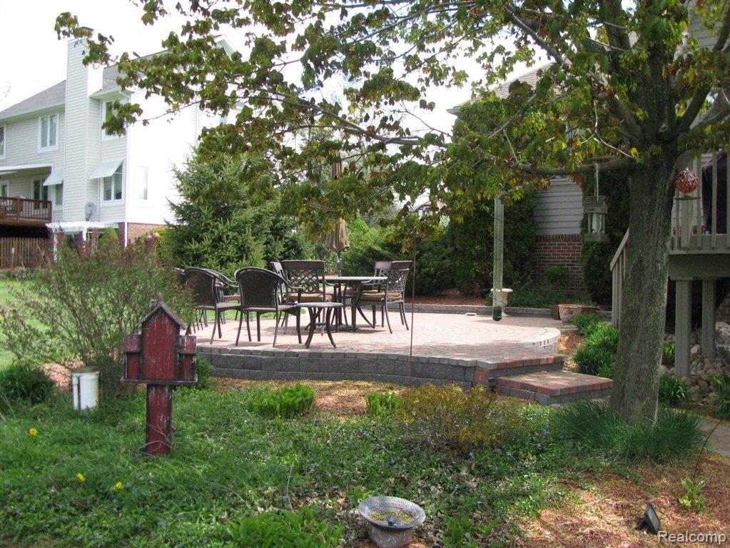 1913 Clover Ridge Drive Howell, MI 48843 - Photo 21 of 24 Paver patio